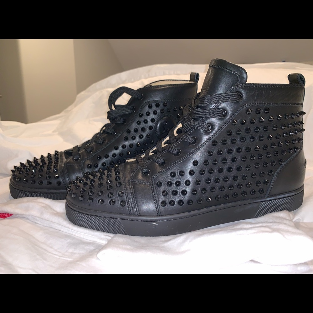 Men’s like new Christian Louboutin sneaker shoes